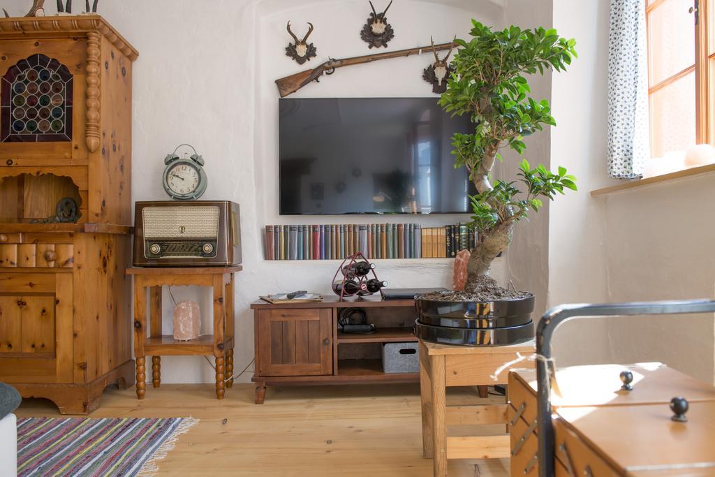 Salzhaus Διαμέρισμα Χάλστατ Εξωτερικό φωτογραφία