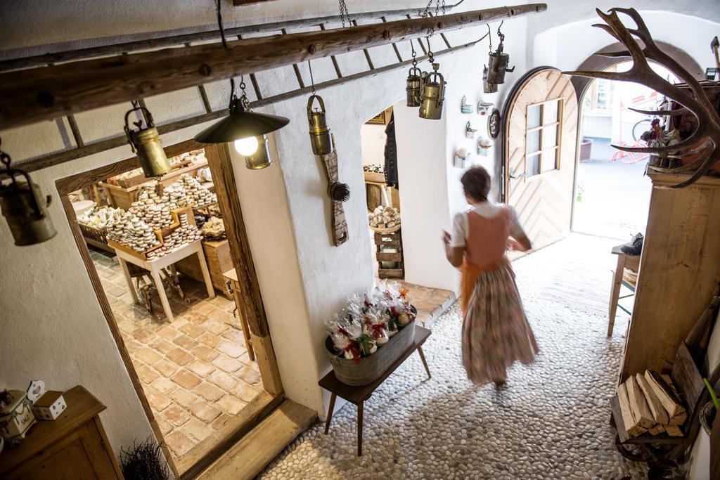 Salzhaus Διαμέρισμα Χάλστατ Εξωτερικό φωτογραφία